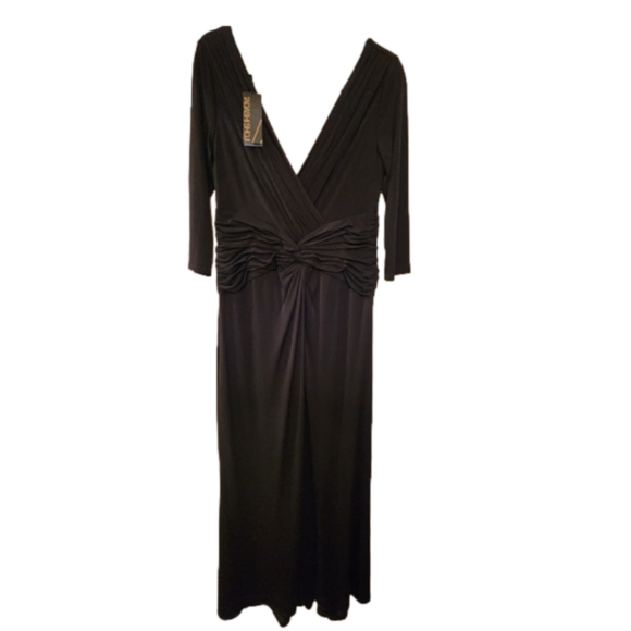 Tadashi Shoji Dresses & Skirts - NWT Tadashi Shoji silky black dress